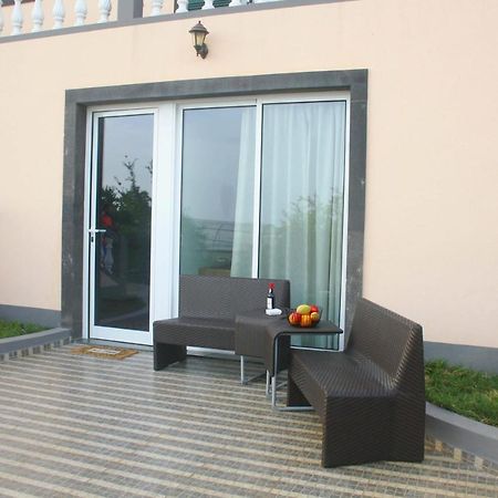 Apartmán Lugar Dos Louros 2 Estreito Da Calheta Exteriér fotografie