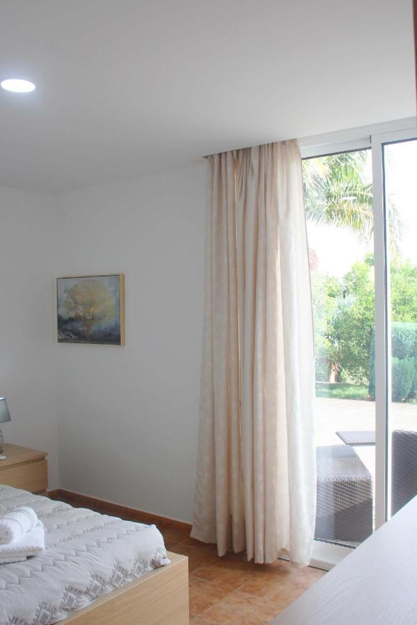 Apartmán Lugar Dos Louros 2 Estreito Da Calheta Exteriér fotografie