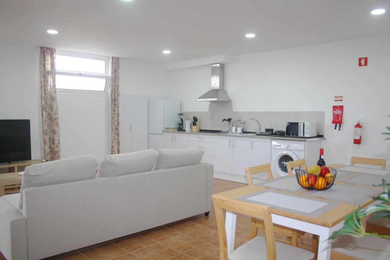 Apartmán Lugar Dos Louros 2 Estreito Da Calheta Exteriér fotografie